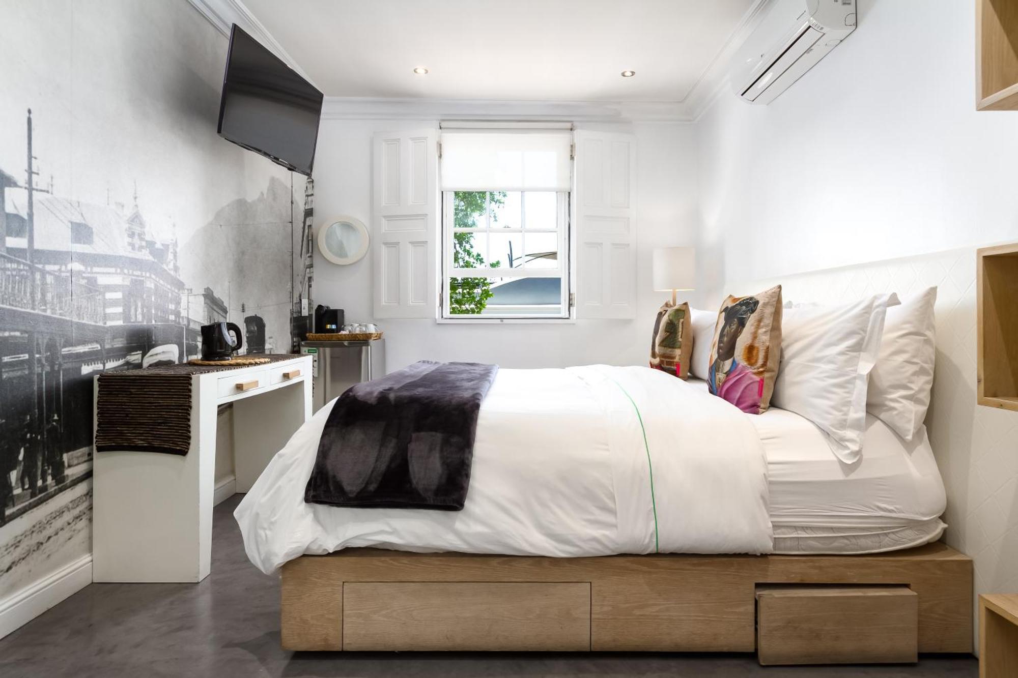 Cape Finest Located In De Waterkant 4* Cape Town