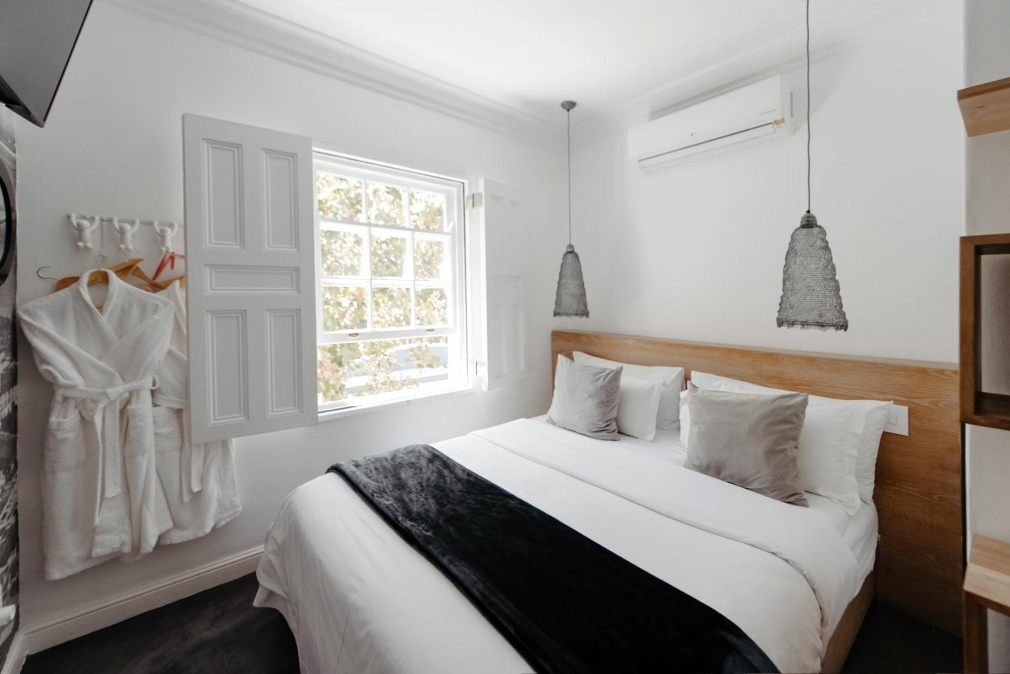 Cape Finest Located In De Waterkant Guest house Cape Town